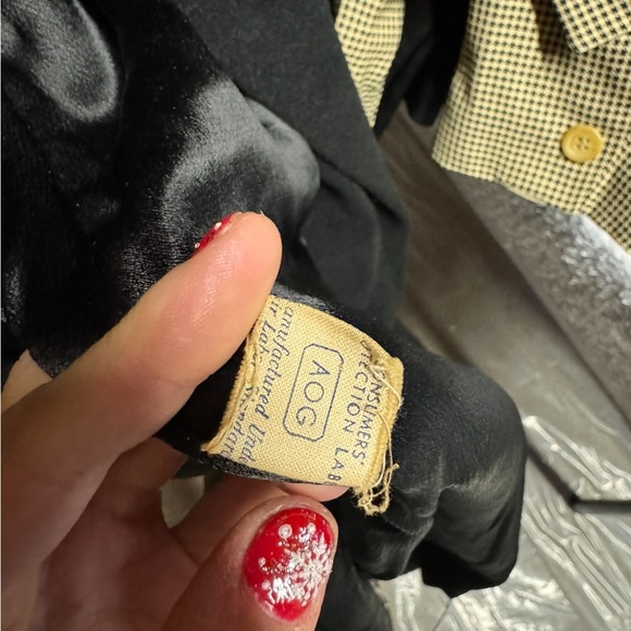 Rare Vintage Fisher Bros Black Wool Women's Coat with embroidered collar detail - Picture 5 of 8